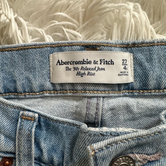 Abercrombie and fitch High Rise 90s Relaxed Jean size 27 - Picture 9 of 14